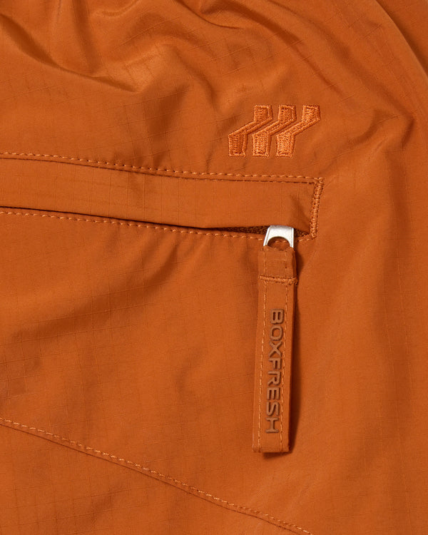 LEAGUE TRACK PANT
