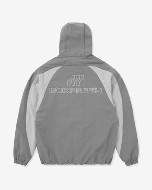Graue Kapuzenjacke mit „Boxfresh“-Logo auf der Rückseite vor weißem Hintergrund