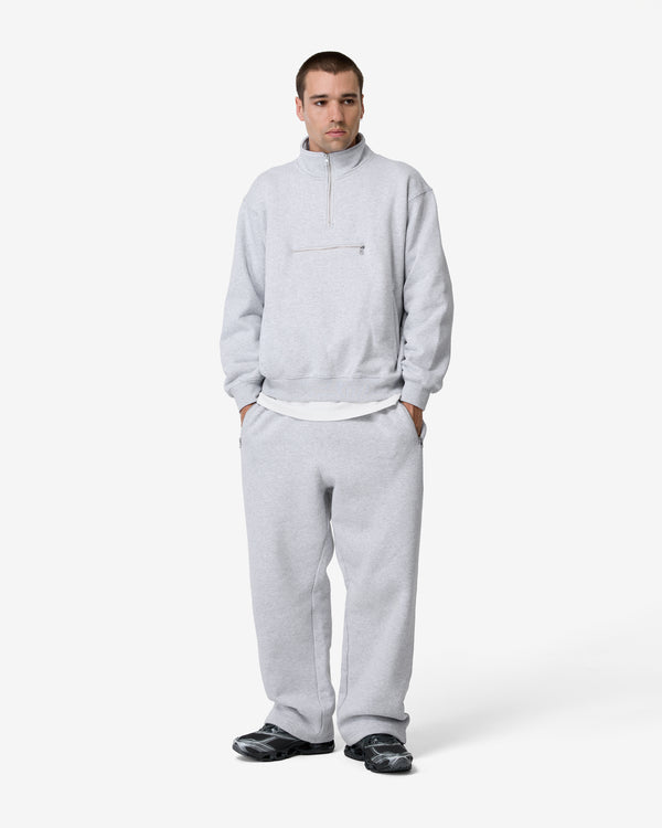 SECURE QUARTER ZIP SWEATSHIRT