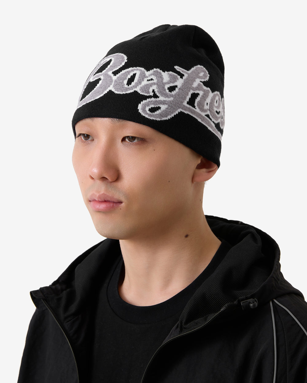 Black beanie with 'Boxfre' text on a white background